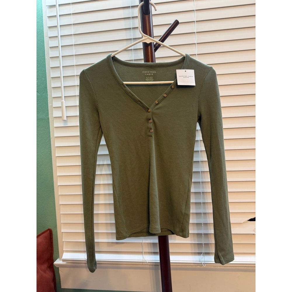 American Eagle Womens XS Olive Green Waffle Knit Thermal Henley Top NWT